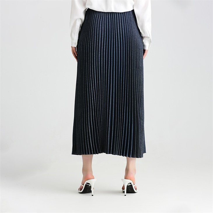 High Waist Solid Ladies' Pleated Skirt
